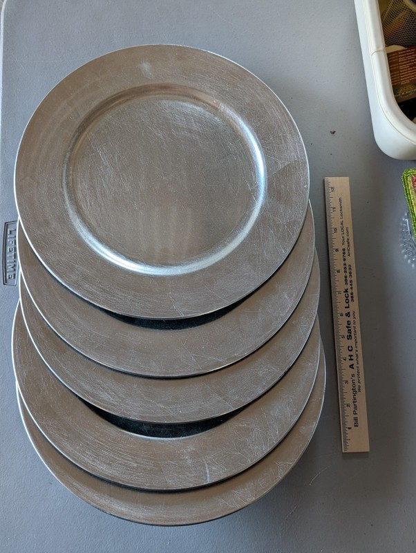Ashland Silver Plastic Charger Plates Set of 5 Decorative Table Decor 13″ Round