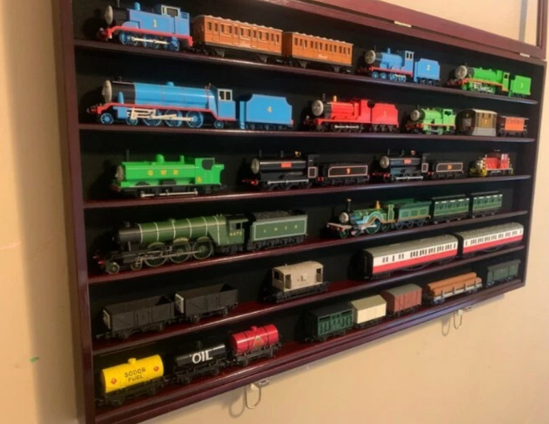 Train Display Case HO Scale Cabinet Railroad Car Locomotive Collection USA Frame gallery