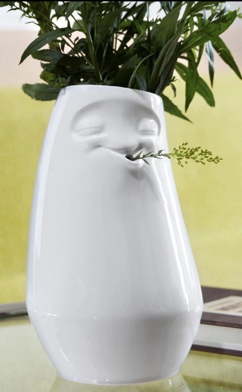 Tall Porcelain Vase Flower Home Decor 3D Animation Decoration Conversation piece