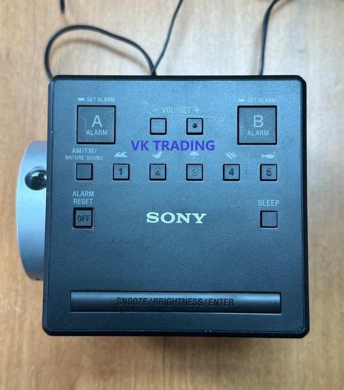 SONY Original ICF-C1PJ Alarm Clock Radio Projector and Nature Sounds ~ READ