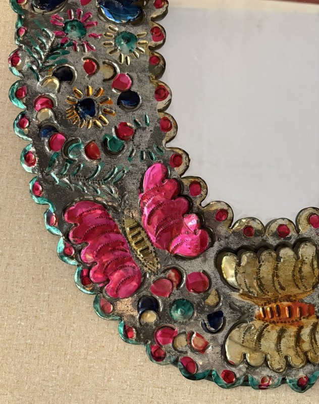 VTG Pier 1 Punched Tin Oval Mirror 23”X16” Painted Enamel Butterfly Folk Art Lrg gallery