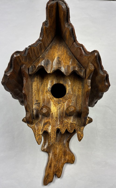 WOODEN BIRDHOUSE KEYRING HOLDER. Handmade. 5"x8"x6". gallery