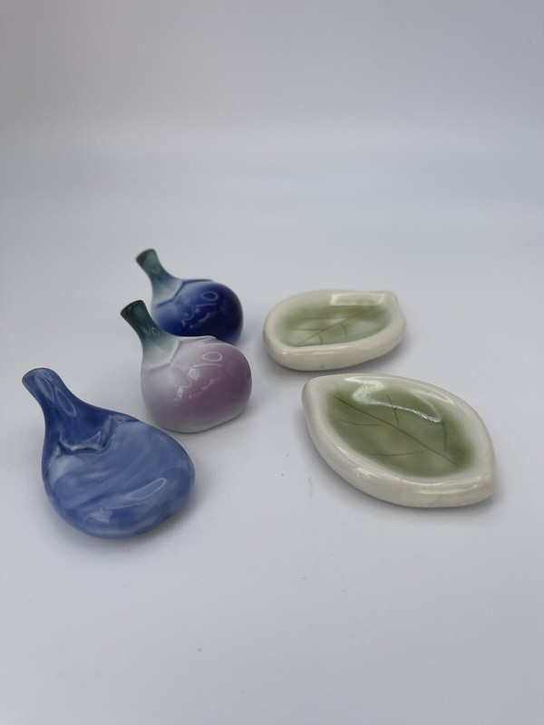 Minature Ceramic Fruit/Vegetables and Leaves - 5 Pieces - Leaves Marked "Heim" gallery