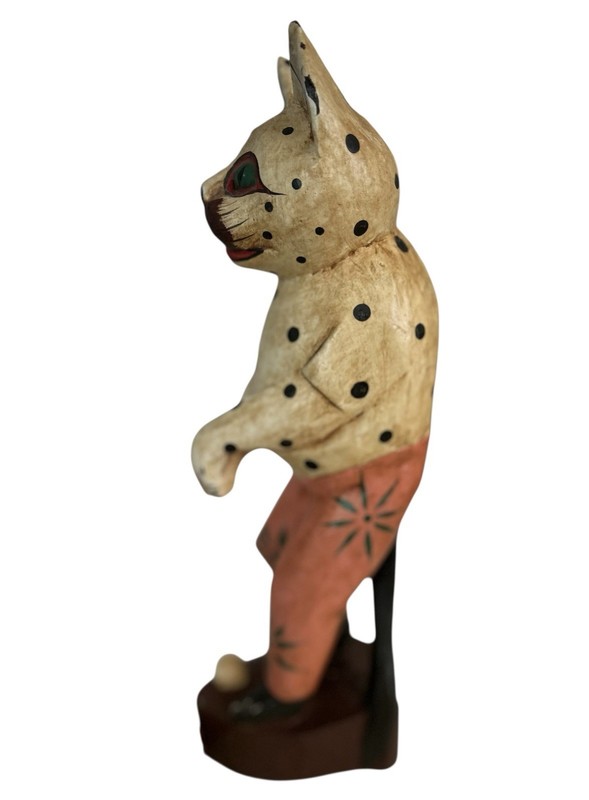 Vintage Whimsical Balinese Wood Cat Family Set Folk Art Shelf Sitters Decor 4pc gallery