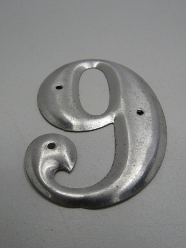 Lot Of 23 Vtg # 6 Or 9 Aluminum Numbers House Sign Industrial Metal Art 3" -A17 gallery