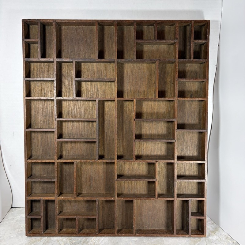 VTG Wooden Shadow Box Display Case Compartment Trinket Shelf Brown Tray 20″x18”