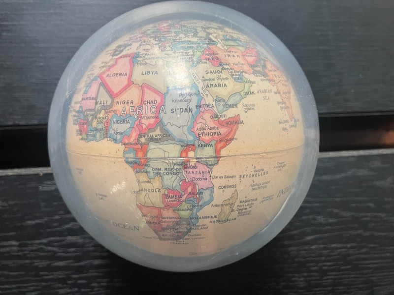 Mova Earth Globe 6 Inch For Repair, Low Liquid, Does Not Self Rotate