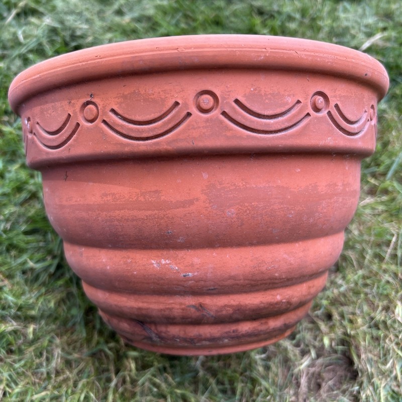 Flowers Plants Bells Clay Terracotta Planter Pot 5” T x 7-3/4” W ~ 2 Available