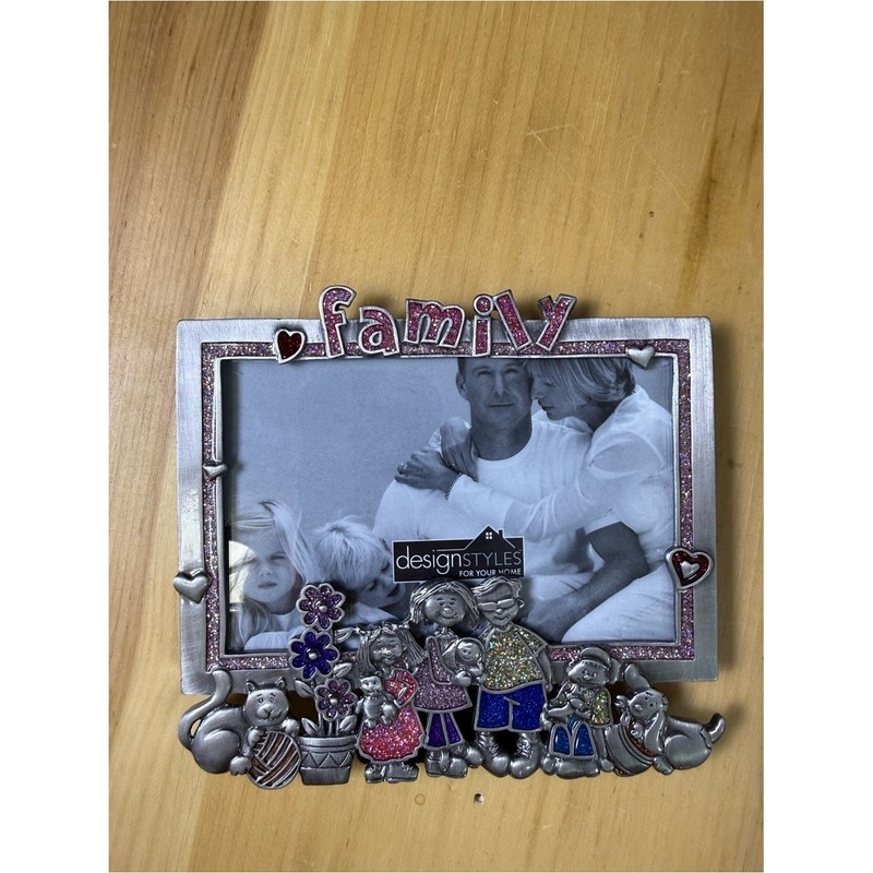 Design Styles 4×6 Picture Fame Family Photo Mom Dad 3 Kids Pets Y2K Pewter Metal
