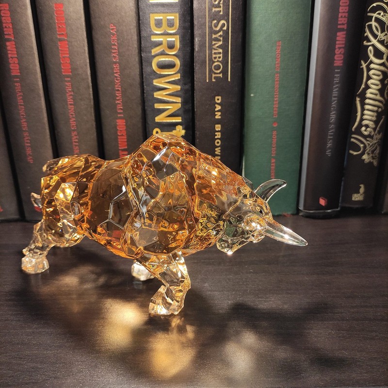 DARMOMOON FengShui Wall Street Bull Statue Acrylic Bull Figurine Sculpture Ho... gallery