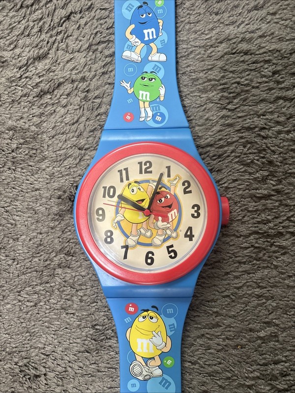 DEFECTIVE Vintage MMs 3 Foot Watch Wall Clock Officially Licensed Colle G3D gallery