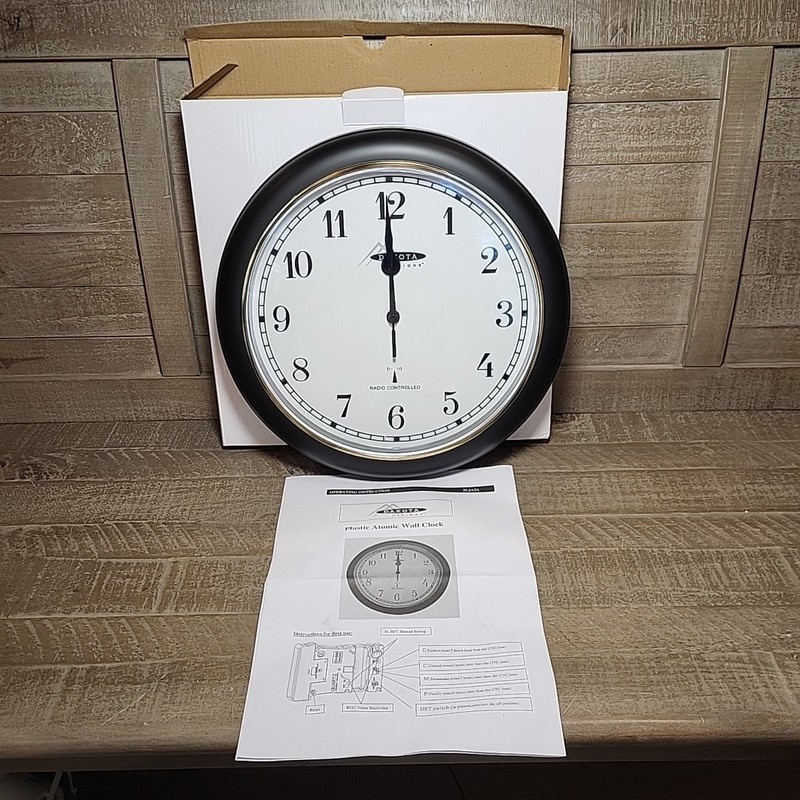 Dakota 2CJA3A Radio Controlled Atomic Wall Clock Plastic Black Gold Bezel Trim