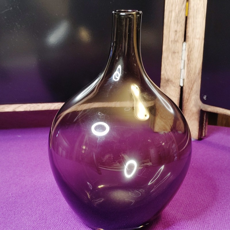Purple Glass Bud Vase, Bottle Shape, Solid/Plain, Freestanding Decorative