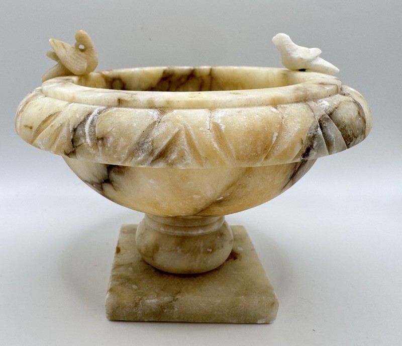 Vintage Italian Carved Alabaster Marble Bird Bath 2 doves Sculpture Figurine