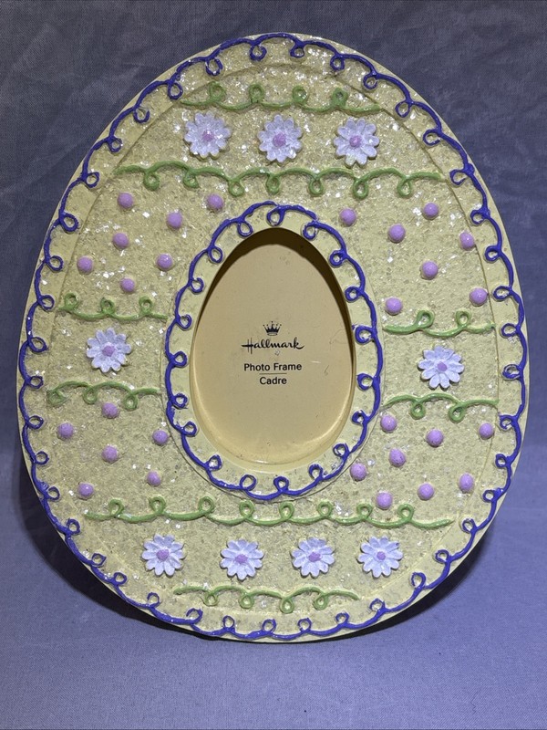 Hallmark Easter Spring Yellow Pastel Egg Shaped Photo Frame Flowers Floral