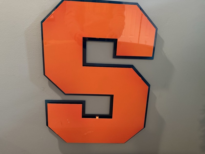 OFFICIALLY LICENSED SYRACUSE ORANGE "S" 3D METAL WALL ART HEX 16.5 x 22.5