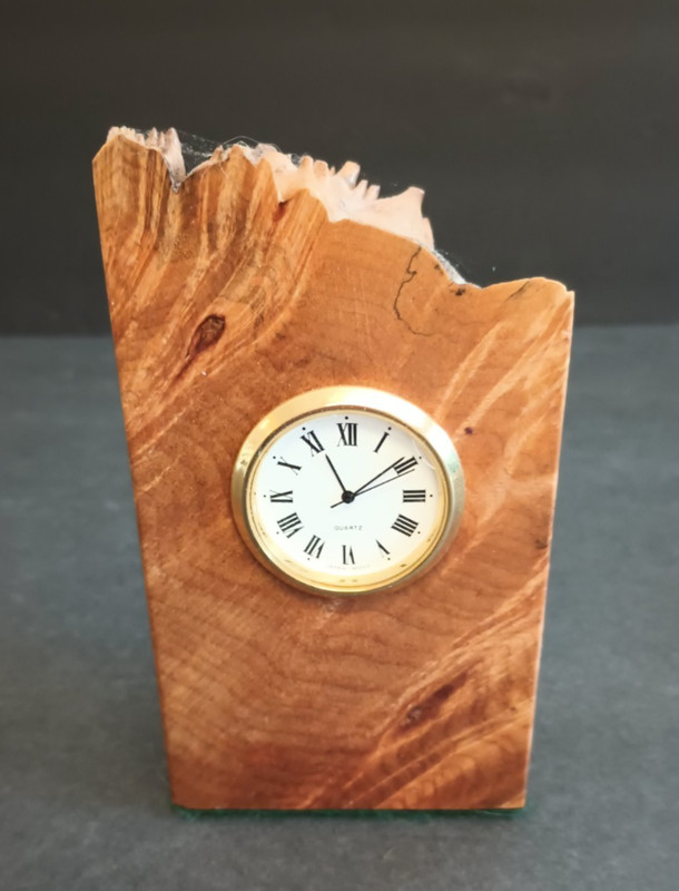 Live Edge Burl Wood Quartz Clock Handmade table/shelf Rustic 4.5″ tall