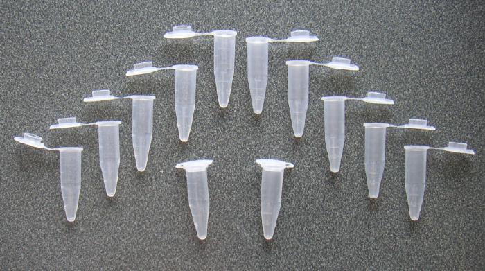 12 – 1.5 ml Graduated plastic Microcentrifuge vials tubes w/ attached caps FS