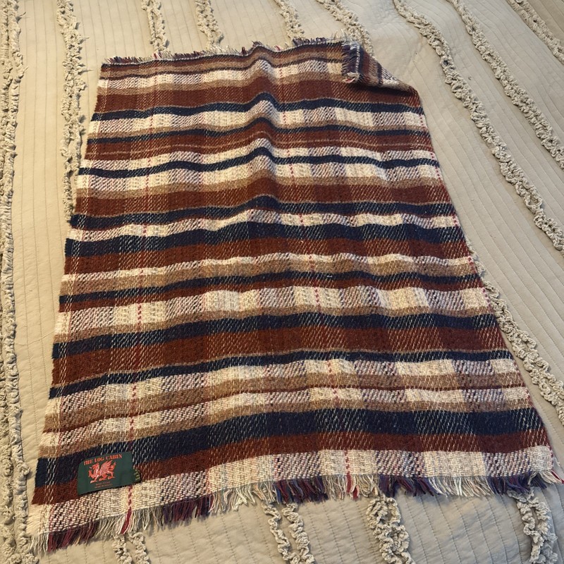 44x64 Vintage The Log Cabin brand Wool blanket/throw Made in Wales. Multicolor gallery