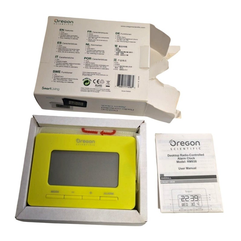 Oregon Scientific RM938 Green Yellow Digital Radio-Controlled Atomic Alarm Clock