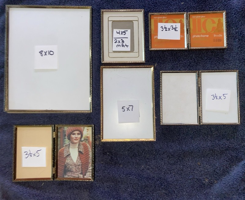 LOT VTG Matching Picture Frames Gold Tone 3 1/2 x 3 1/2,3 1/2 x 5,5 x 7,8x10,4x5 gallery