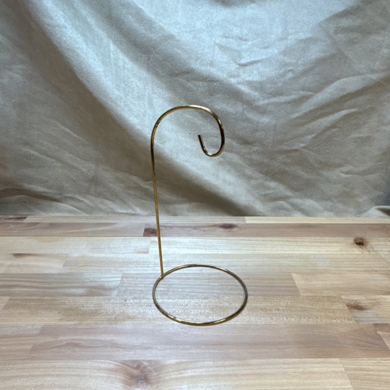Gold Metal Ornamental Stand Display Freestanding Small Modern Smooth 9 Inch