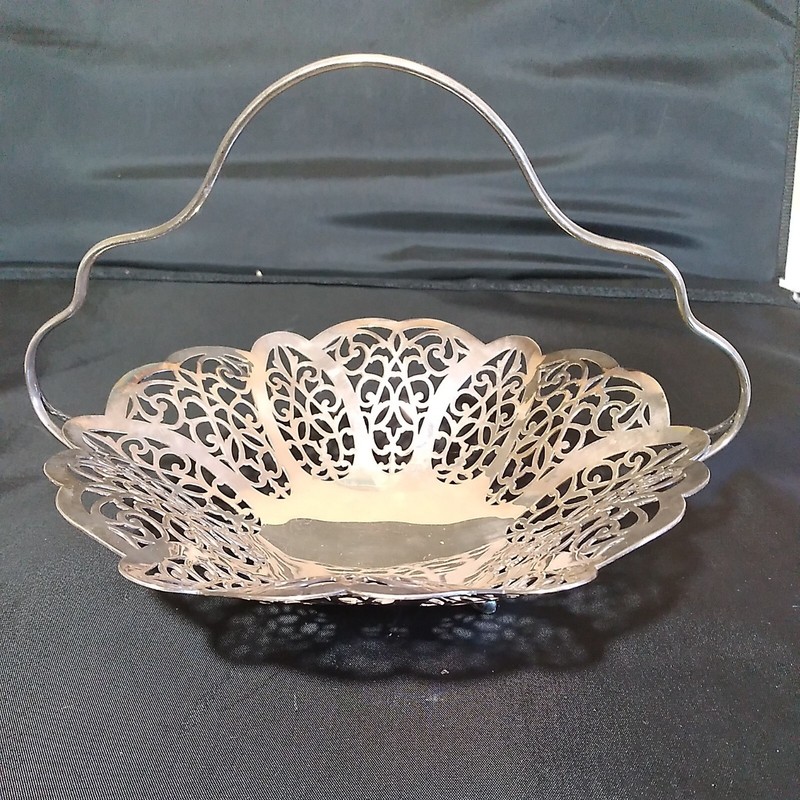 EPNS Pierced Silver Plate Trinket Dish Basket Lovelace Intl Silver