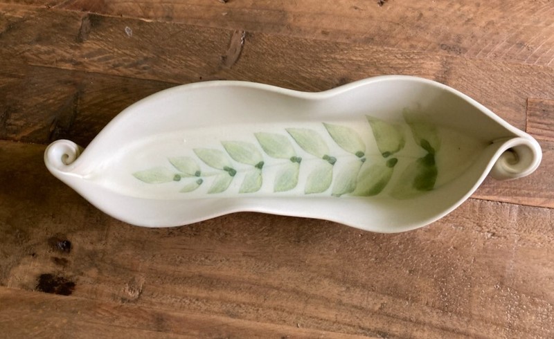 vintage small ceramic Hilborn Pottery free form fern tray hand painted Canada