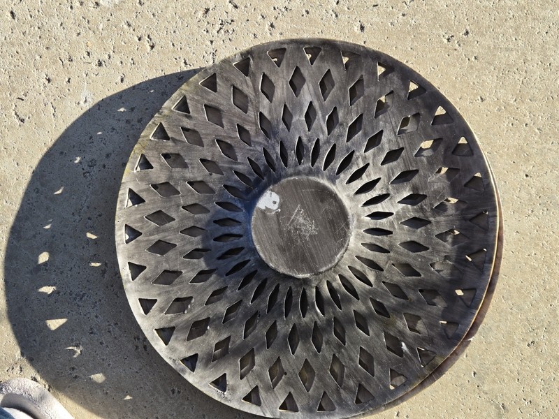 Set Of 2: 15 1/2 In Round Wall Decor With Diamond / Mandala Design gallery