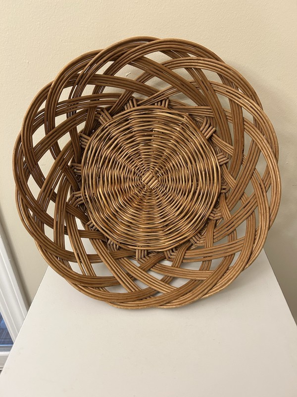 VTG Large 13.5” Round Basket Rattan Wicker Natural Brown Country Farmhouse