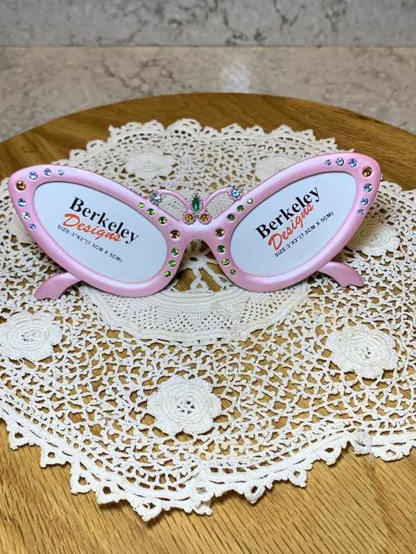 JBW Berkeley Designs Picture Frame Pink/Jeweled Cat Eye Glasses Holds 2 -3”x 2”