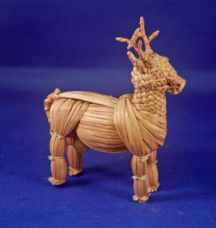 Vtg Corn Husk Reindeer – Well Made – 4 Inches by 3 1/2 Inches
