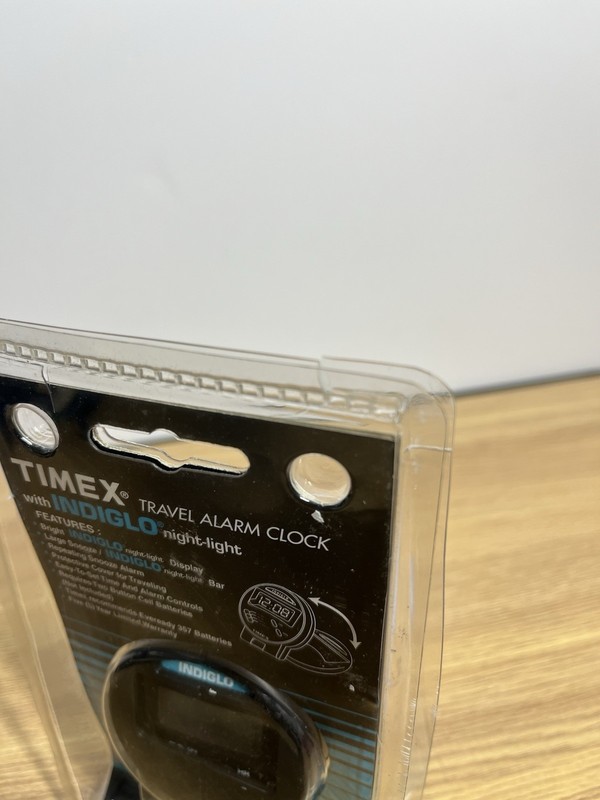 Timex 3500TK Alarm Clock INDIGLO Night-Light Travel BRAND NEW RARE VTG gallery