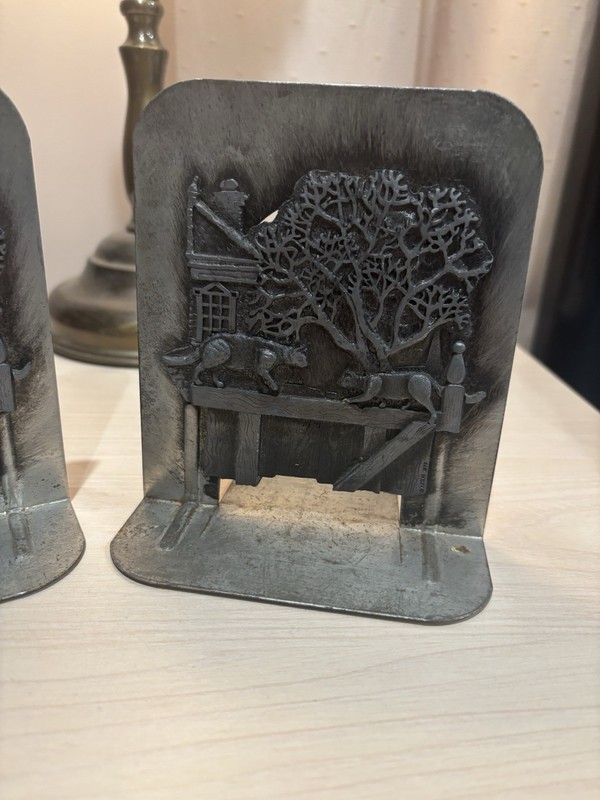 Vintage Metzke 1980 Made In USA Pair Pewter Cats on a Fence Library Bookends gallery