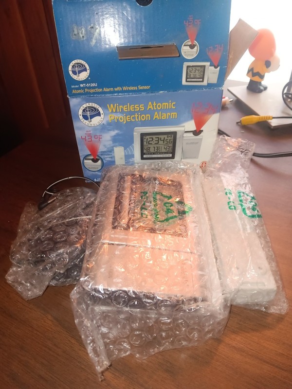 La Crosse Technology Wireless Atomic Projection Alarm WT-5120U NEW