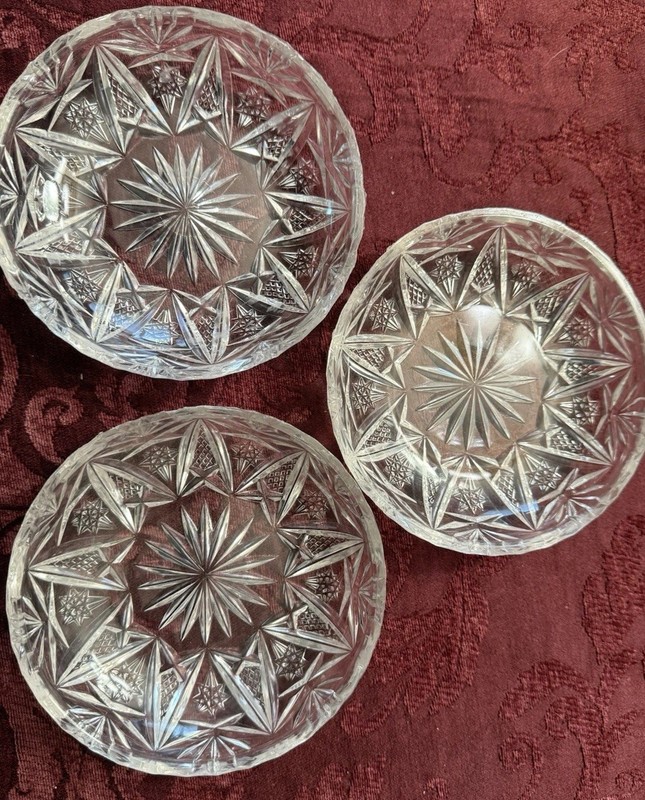 3 BEAUTIFUL CLEAR Plastic Crystal Looking TRINKET Or CANDY DISHES gallery