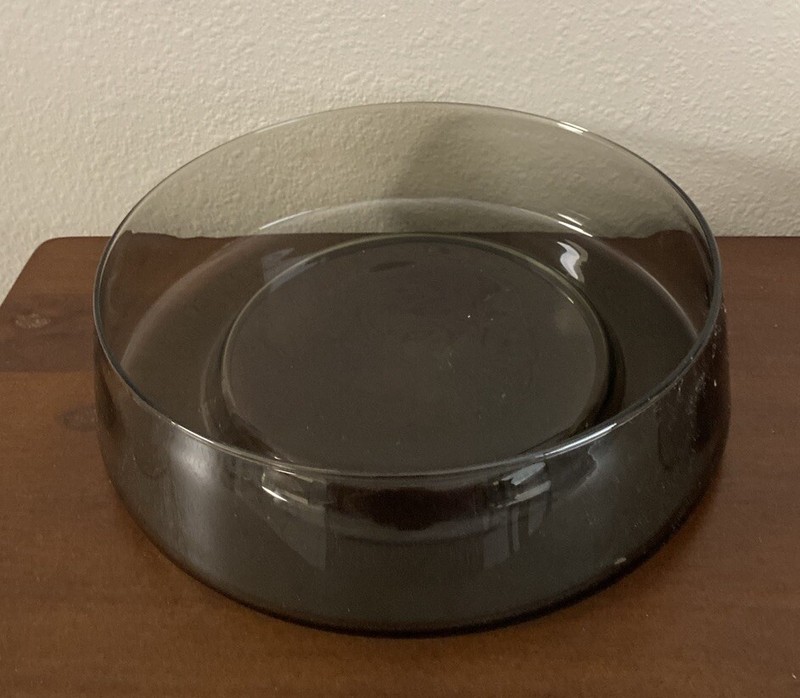 Decorative Glass Bowl 8”W x 2”H Centerpiece Float Candles Flower Garden Dish