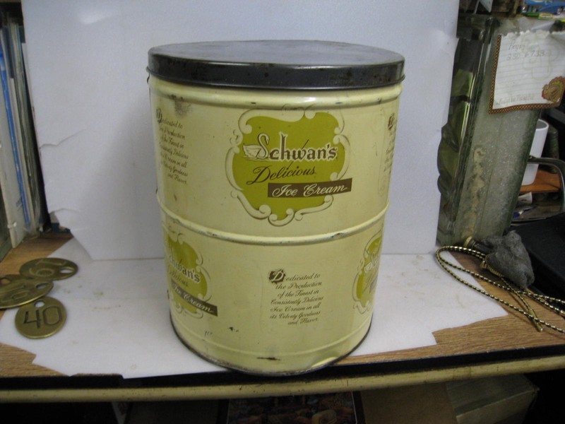 Vintage Schwan's ICE CREAM STORE TIN CAN graphics Delicious Empty 2 1/2 Gallon