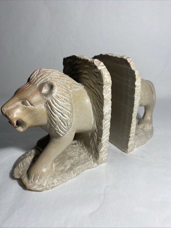 Vintage Carved Marble Stone Lion Book Ends Red Stripe 6” Tall 6.5 Lbs