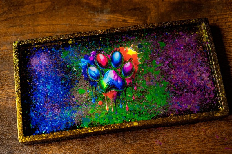 Handmade Resin Jewelry Tray Neon Paw Print Trinket Dish Colorful Glitter Catchal