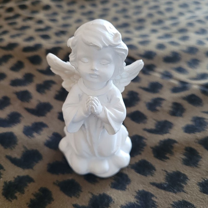 Praying Cherub Angel, Resin Garden Memorial Statue Figurine, 3.54″H x 1.97″W##