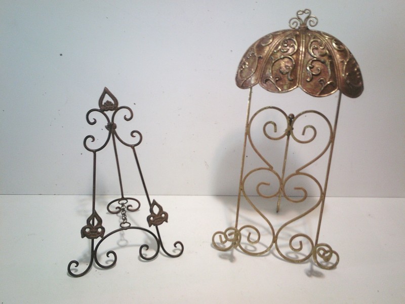 2 Vintage Victorian Style Table Display Stands / Easels FREE SHIPPING