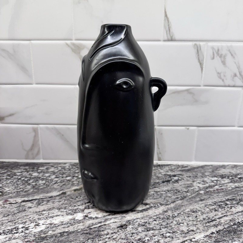 Modern Abstract Face Vase – Matte Black Ceramic Picasso Inspired Vase