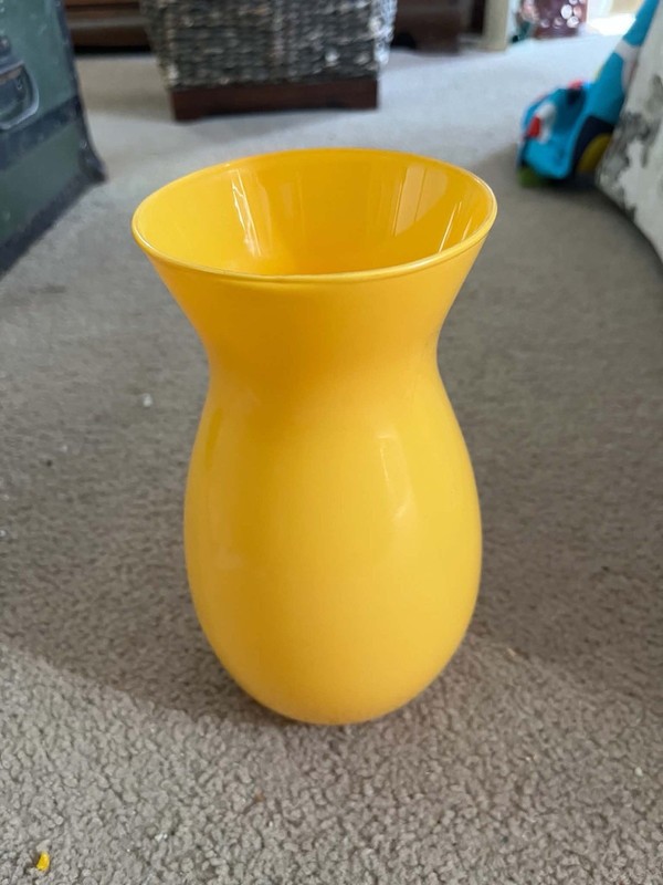 Yellow Solid/Plain Decorative Flower Vase, Freestanding, Adults Home Decor