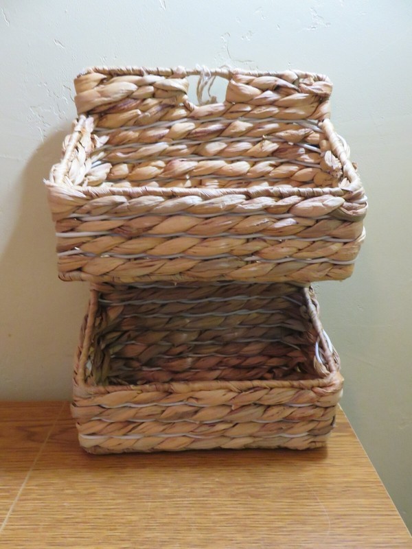 WICKER WALL BASKET 2-TIERED SHELF ORGANIZER DECOR FARMHOUSE COASTAL BEACH LAKE