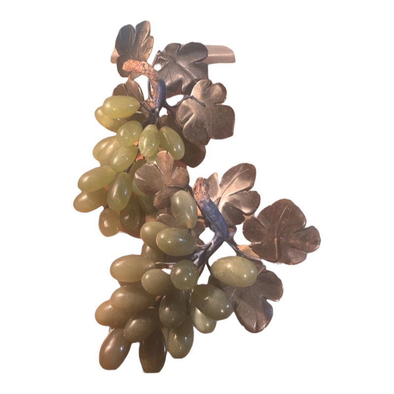 2 Bunches of Vintage Green Jade Grapes with Dark Green Leaves Poseable Stone gallery