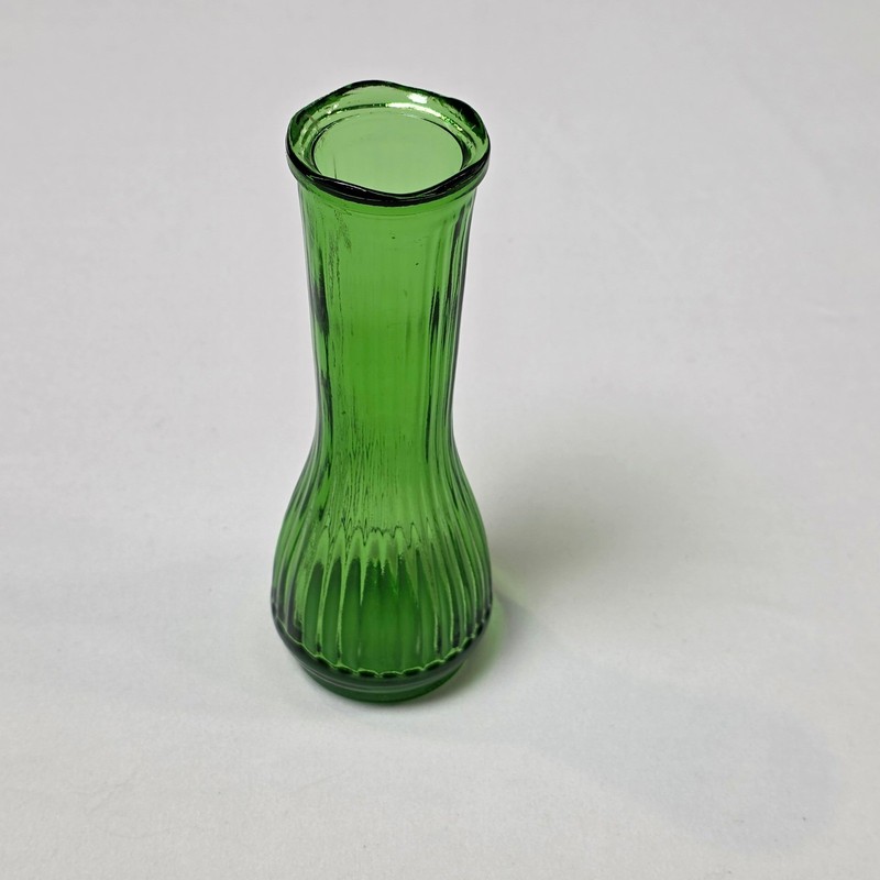 C.F.G. Emerald Green Bud Stem Vase Textured Ridged Art Glass 6 Inches Vintage