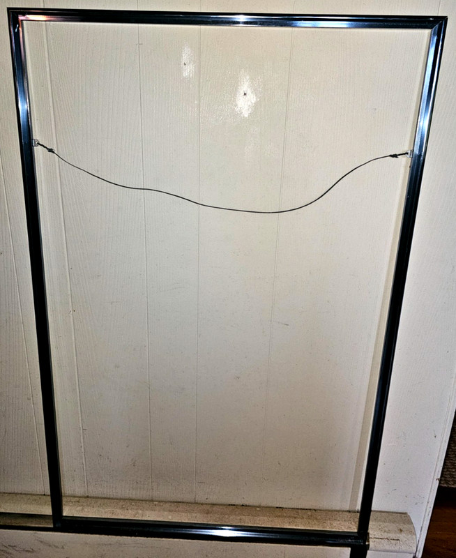 Nielsen 27″ x 41″ x 3/4″ Metal Aluminum Snap Poster Frame With Hanger