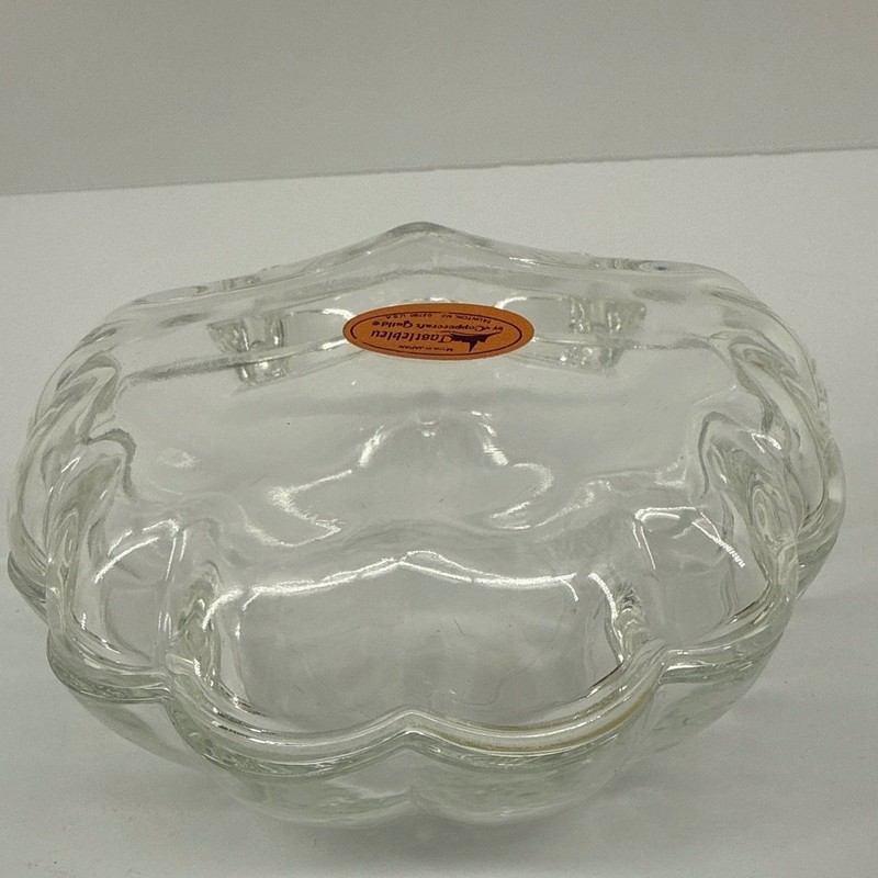 VTG Castlebleu by Coppercraft Guild Glass Shell Dish Trinket Dish Made in Japan gallery