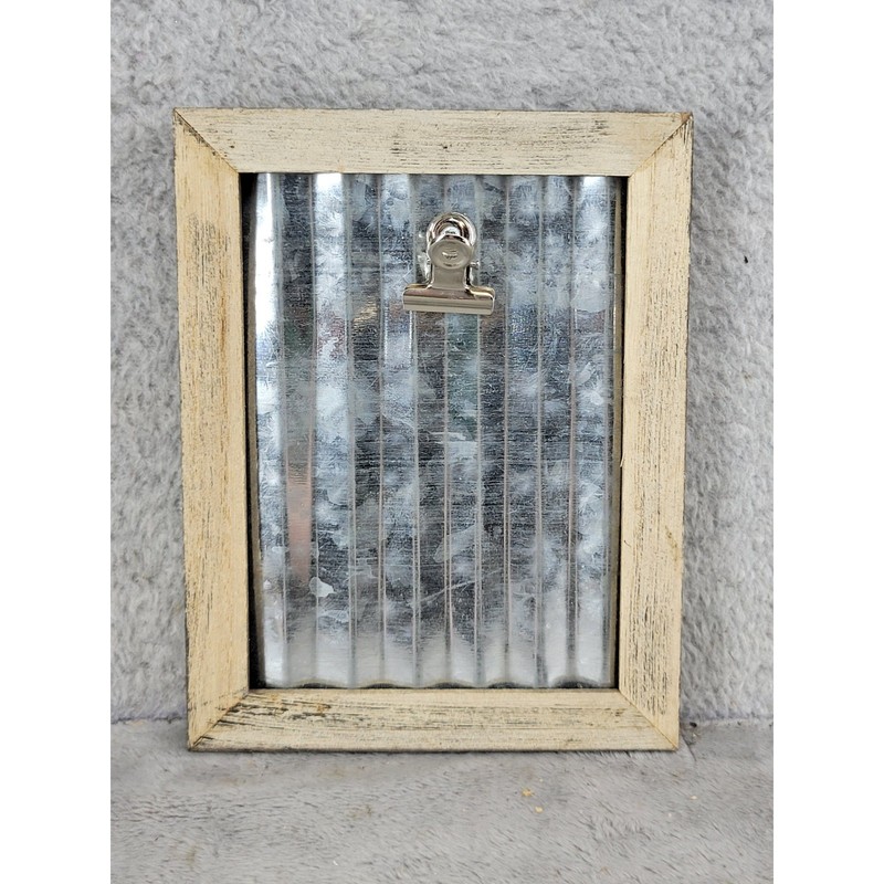 Greenbrier International Rustic Wood Corrugated Metal Clip Picture Frame 4×6